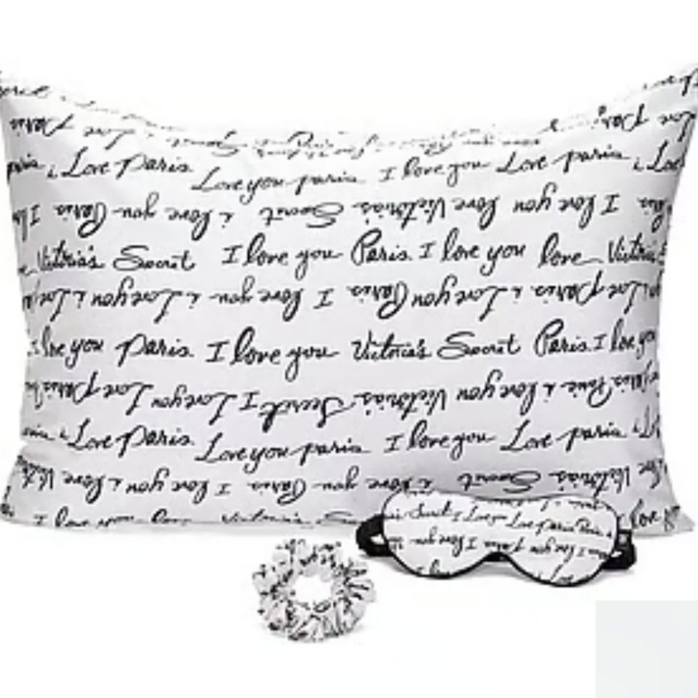 Nwt. Victoria's Secret Sleep Gift Set
